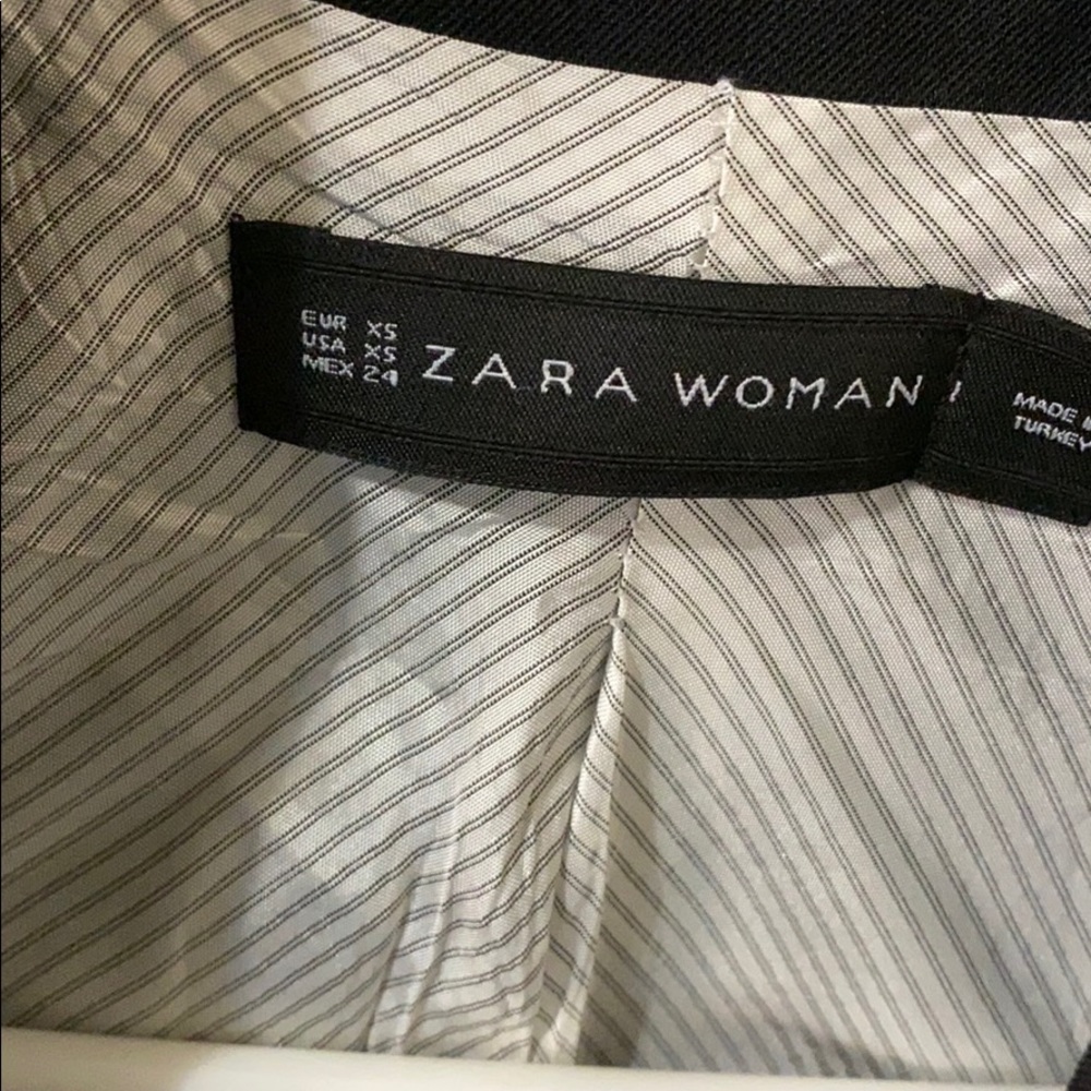 zara - Picture 2 of 2